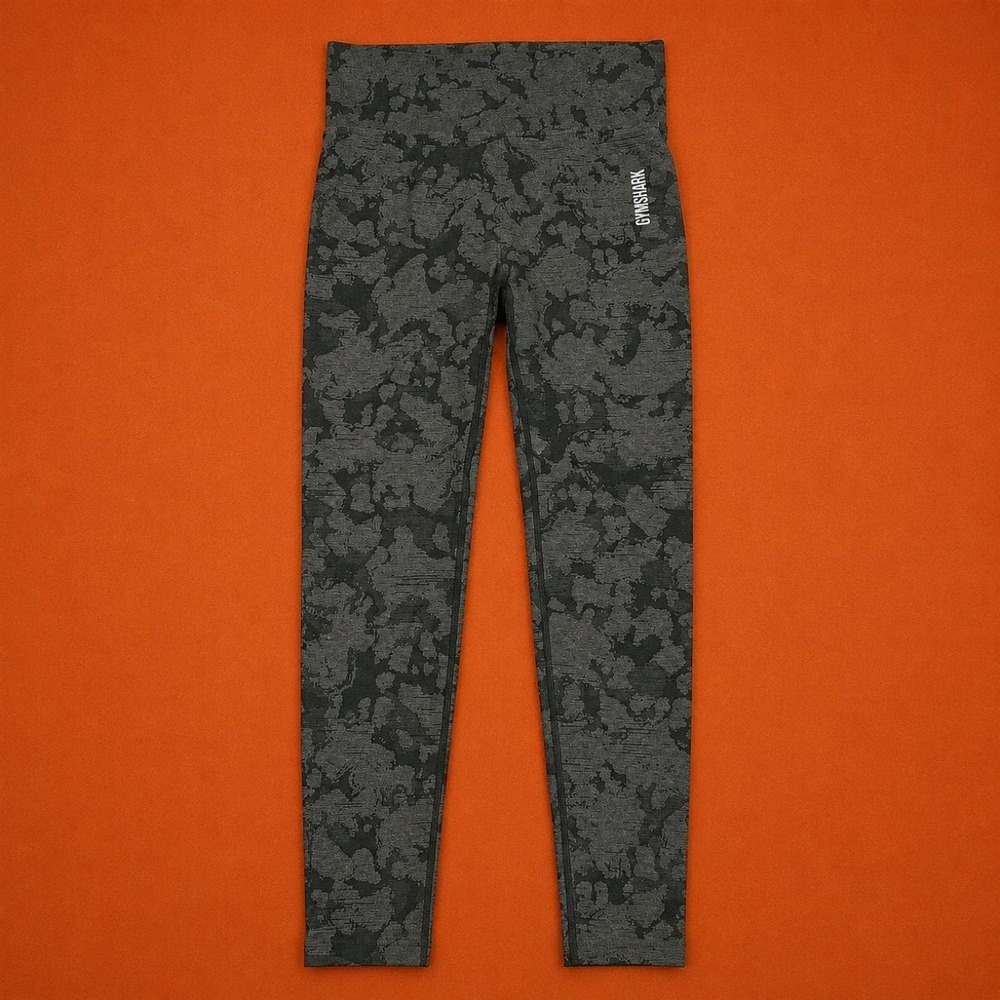 Gymshark Adapt Camo Seamless Scrunch Leggings Green Size Small